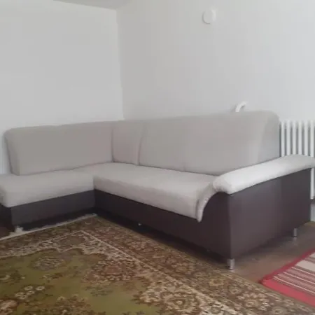 Privat Pod Uhliskom * Dubrava